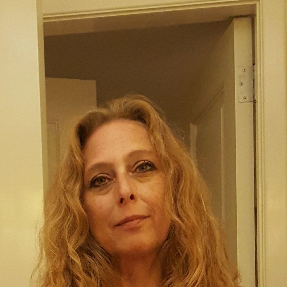 Meet your Posher, Sharon